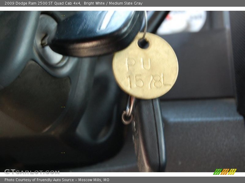 Bright White / Medium Slate Gray 2009 Dodge Ram 2500 ST Quad Cab 4x4