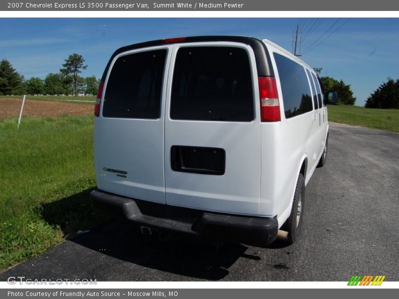 Summit White / Medium Pewter 2007 Chevrolet Express LS 3500 Passenger Van