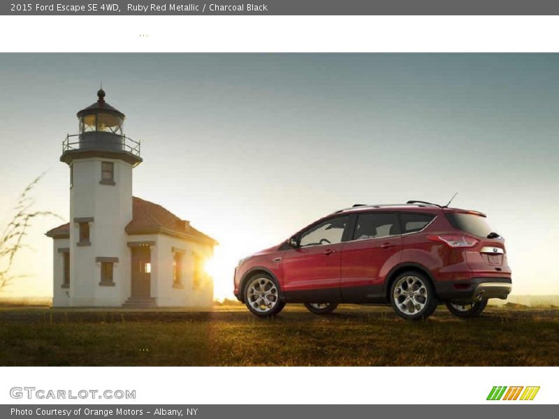 Ruby Red Metallic / Charcoal Black 2015 Ford Escape SE 4WD