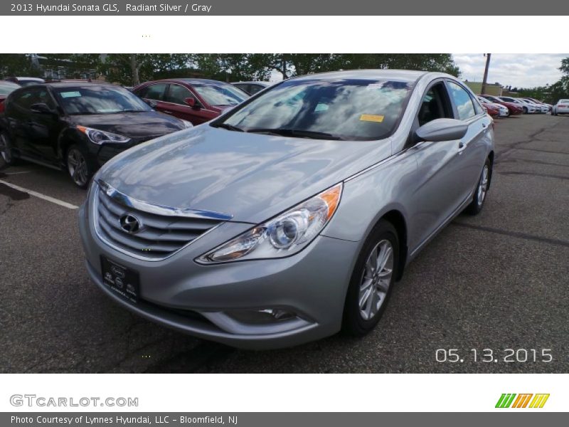 Radiant Silver / Gray 2013 Hyundai Sonata GLS