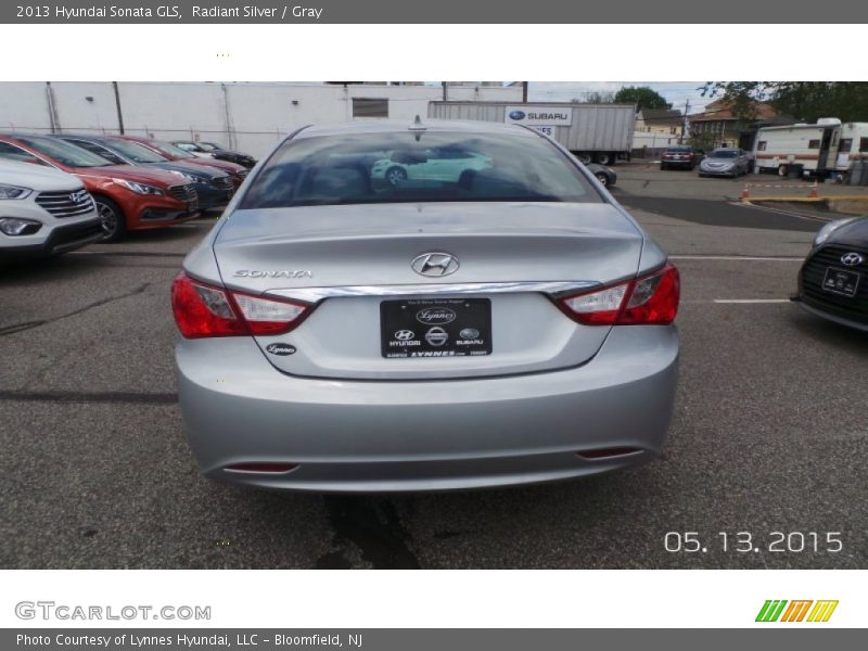 Radiant Silver / Gray 2013 Hyundai Sonata GLS