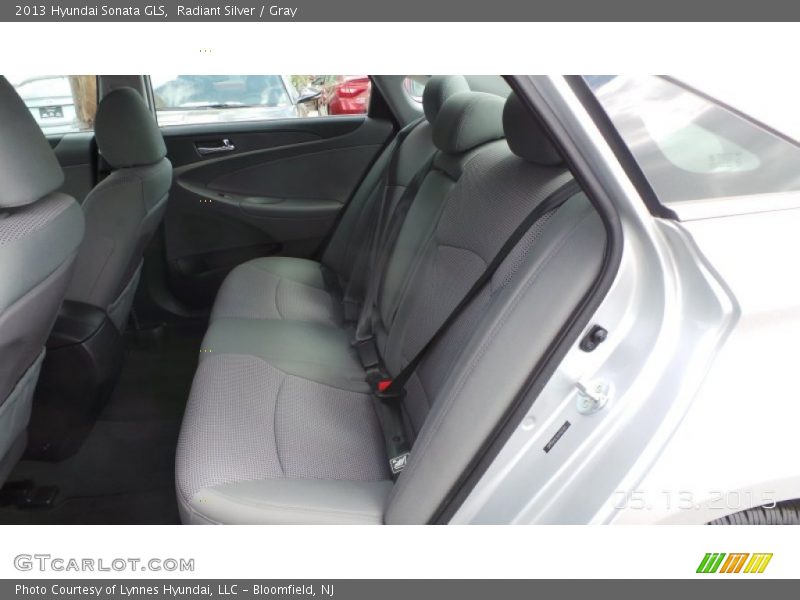 Radiant Silver / Gray 2013 Hyundai Sonata GLS