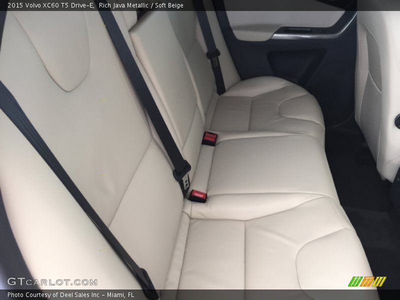 Rich Java Metallic / Soft Beige 2015 Volvo XC60 T5 Drive-E