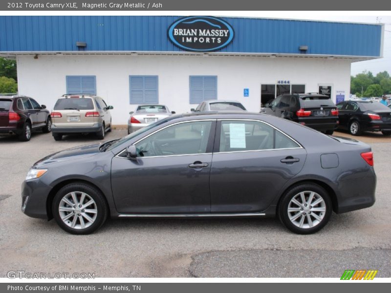 Magnetic Gray Metallic / Ash 2012 Toyota Camry XLE