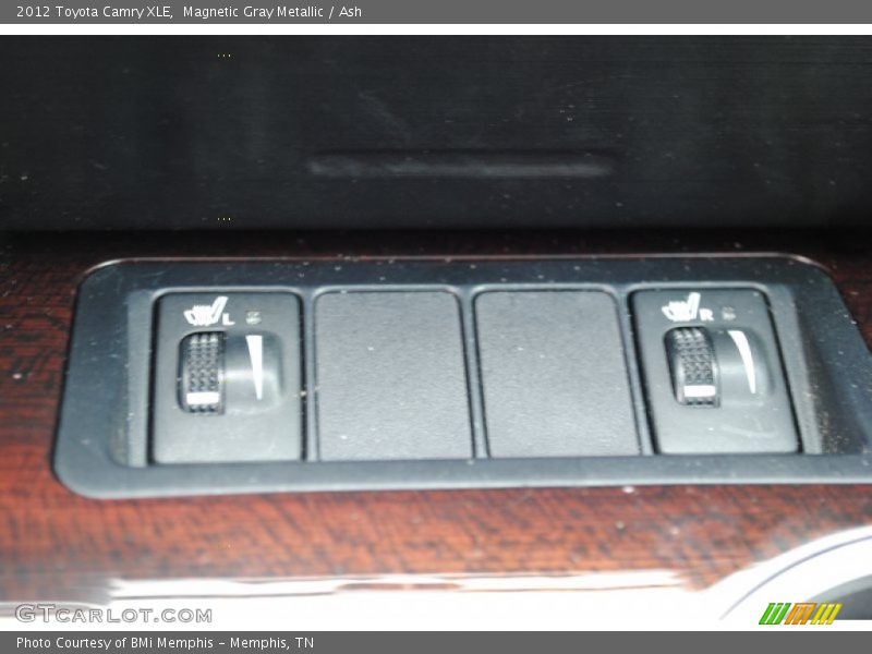 Magnetic Gray Metallic / Ash 2012 Toyota Camry XLE