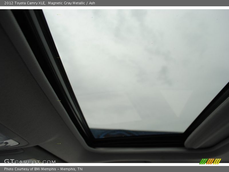 Magnetic Gray Metallic / Ash 2012 Toyota Camry XLE