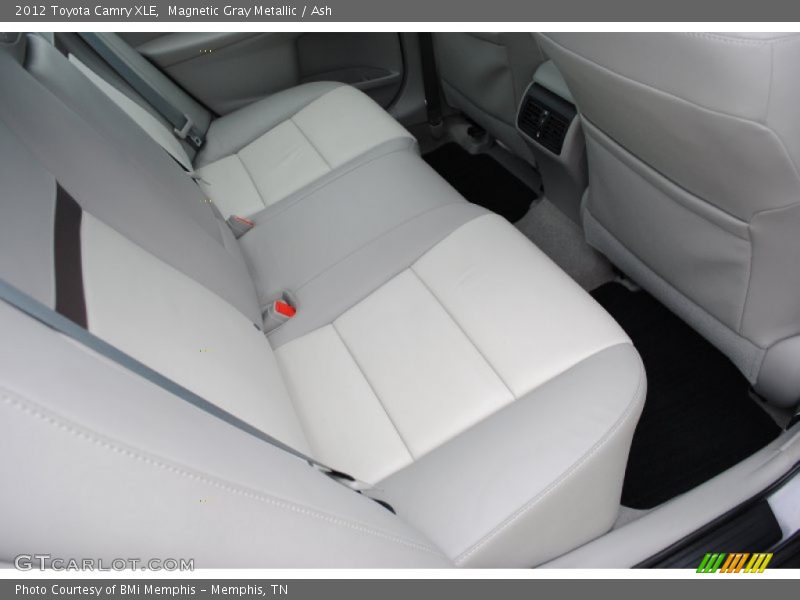 Magnetic Gray Metallic / Ash 2012 Toyota Camry XLE