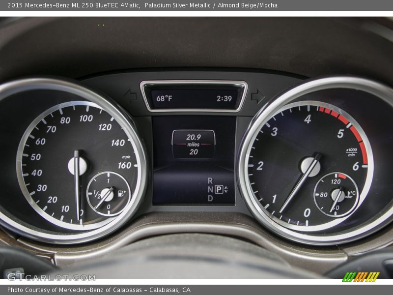 Paladium Silver Metallic / Almond Beige/Mocha 2015 Mercedes-Benz ML 250 BlueTEC 4Matic