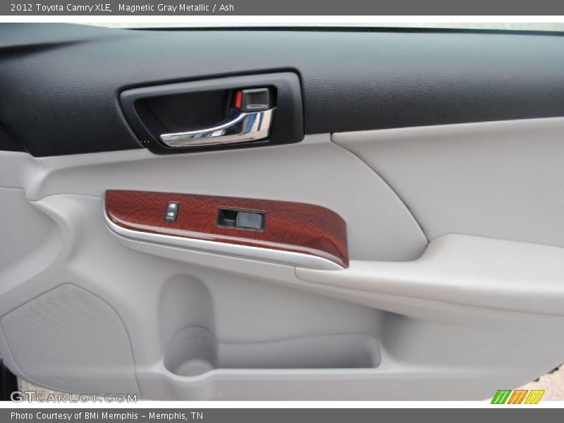 Magnetic Gray Metallic / Ash 2012 Toyota Camry XLE