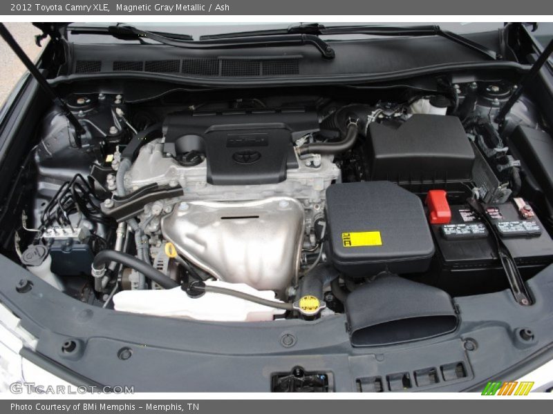 Magnetic Gray Metallic / Ash 2012 Toyota Camry XLE
