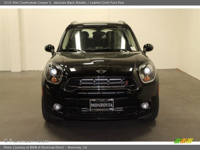 Absolute Black Metallic / Leather/Cloth Pure Red 2015 Mini Countryman Cooper S