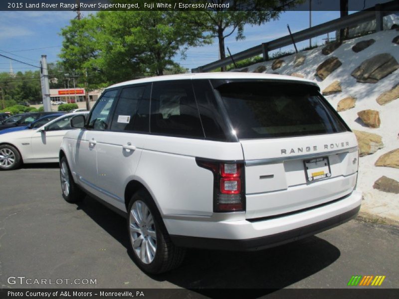 Fuji White / Espresso/Almond 2015 Land Rover Range Rover Supercharged