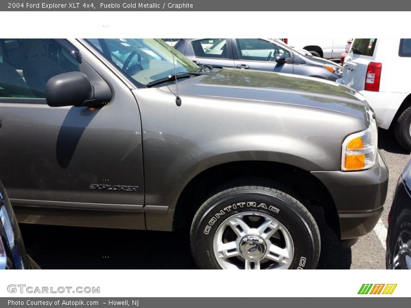 Pueblo Gold Metallic / Graphite 2004 Ford Explorer XLT 4x4