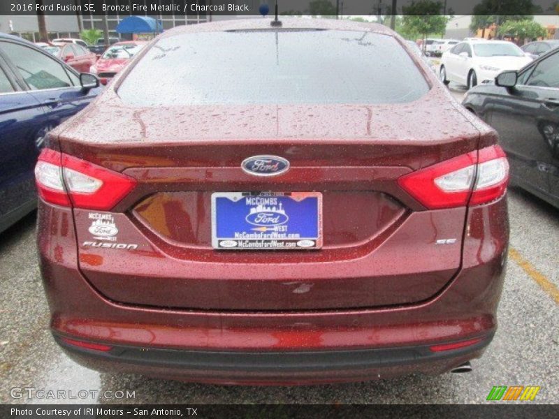 Bronze Fire Metallic / Charcoal Black 2016 Ford Fusion SE