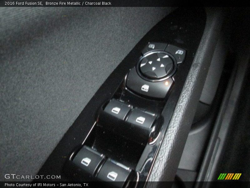 Bronze Fire Metallic / Charcoal Black 2016 Ford Fusion SE