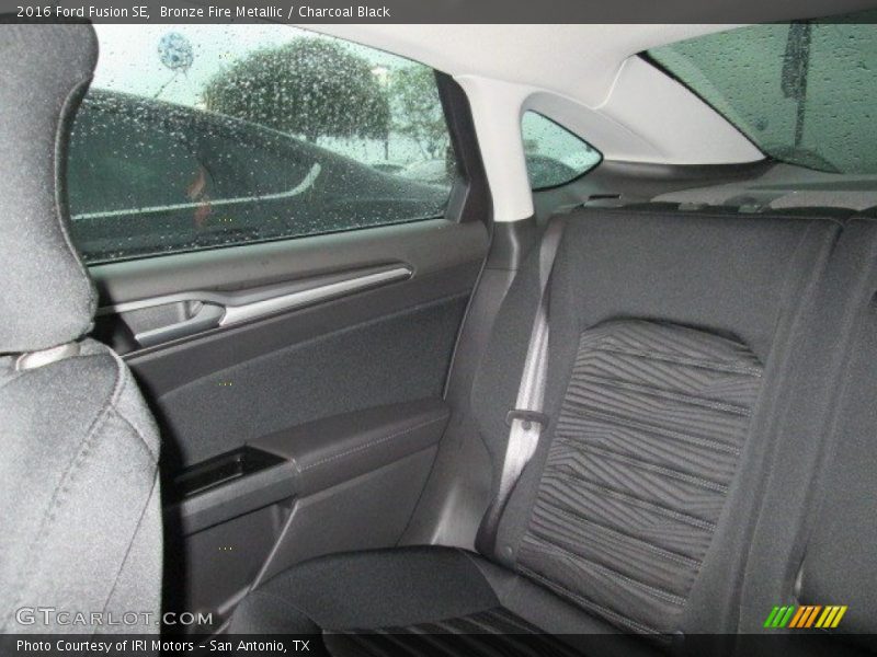 Bronze Fire Metallic / Charcoal Black 2016 Ford Fusion SE