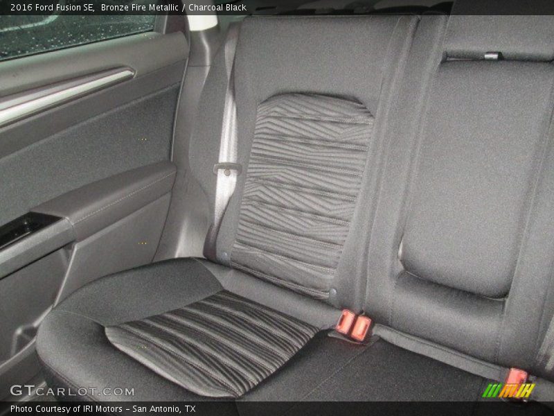 Bronze Fire Metallic / Charcoal Black 2016 Ford Fusion SE