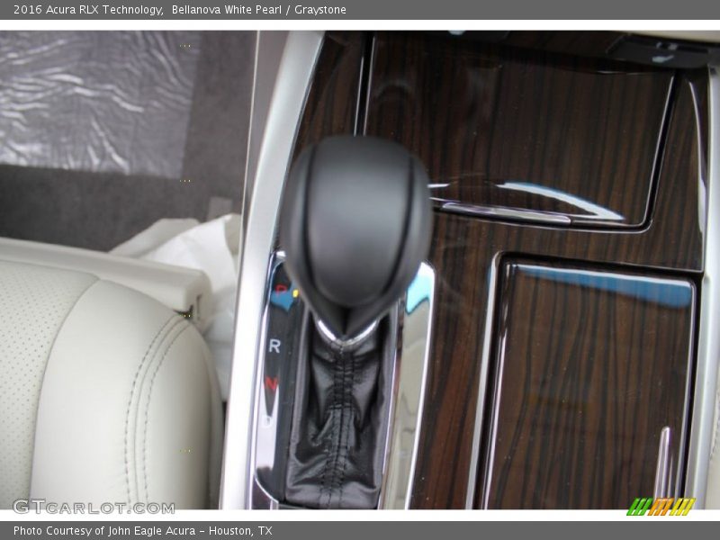 Bellanova White Pearl / Graystone 2016 Acura RLX Technology