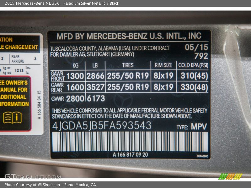 Paladium Silver Metallic / Black 2015 Mercedes-Benz ML 350