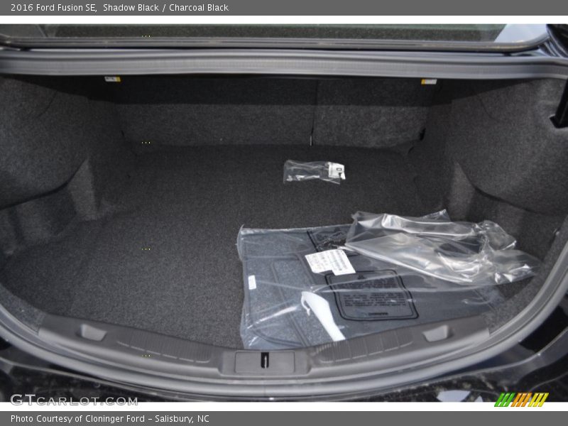 Shadow Black / Charcoal Black 2016 Ford Fusion SE