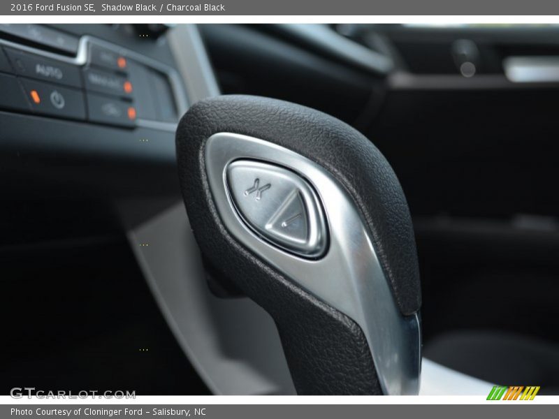 Shadow Black / Charcoal Black 2016 Ford Fusion SE