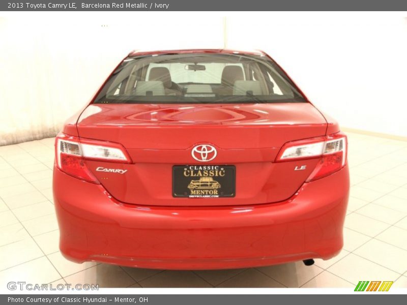 Barcelona Red Metallic / Ivory 2013 Toyota Camry LE