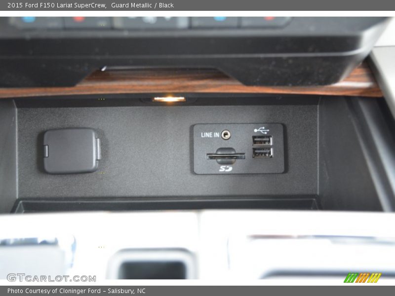 Guard Metallic / Black 2015 Ford F150 Lariat SuperCrew