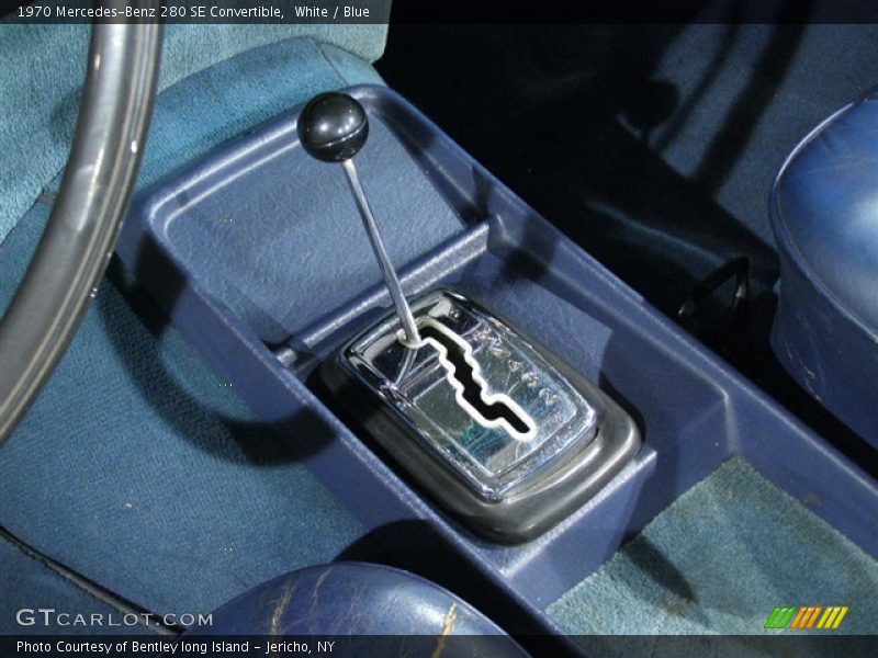White / Blue 1970 Mercedes-Benz 280 SE Convertible