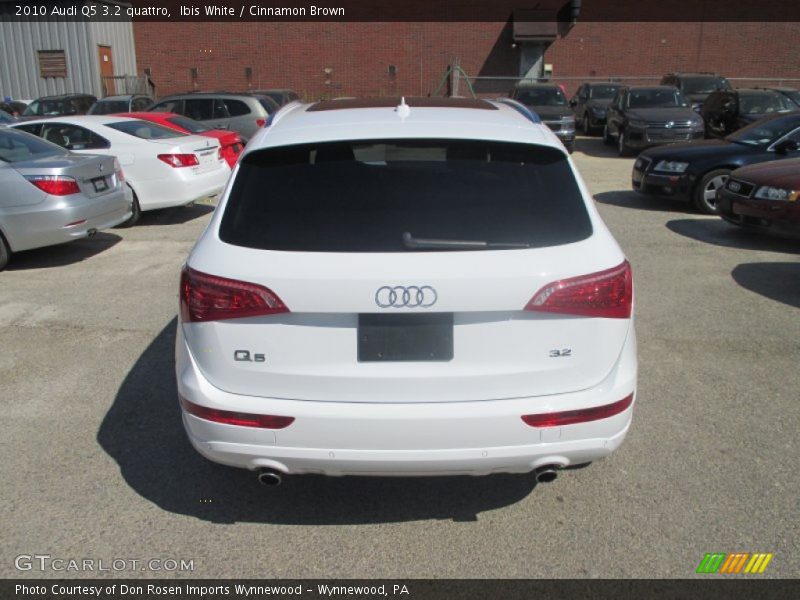 Ibis White / Cinnamon Brown 2010 Audi Q5 3.2 quattro