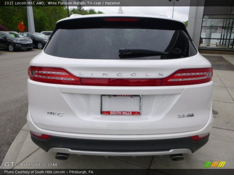 White Platinum Metallic Tri-coat / Hazelnut 2015 Lincoln MKC AWD