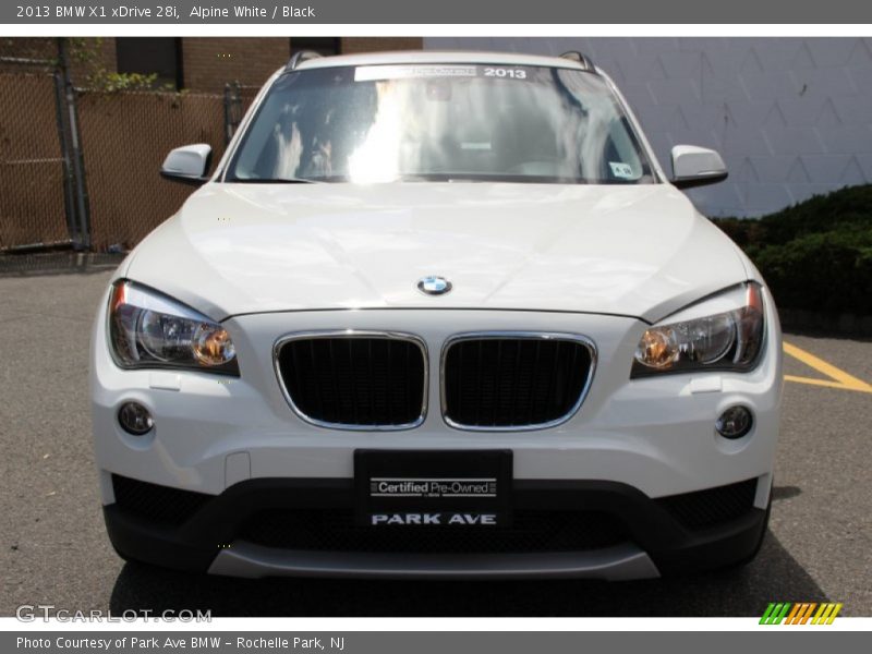 Alpine White / Black 2013 BMW X1 xDrive 28i