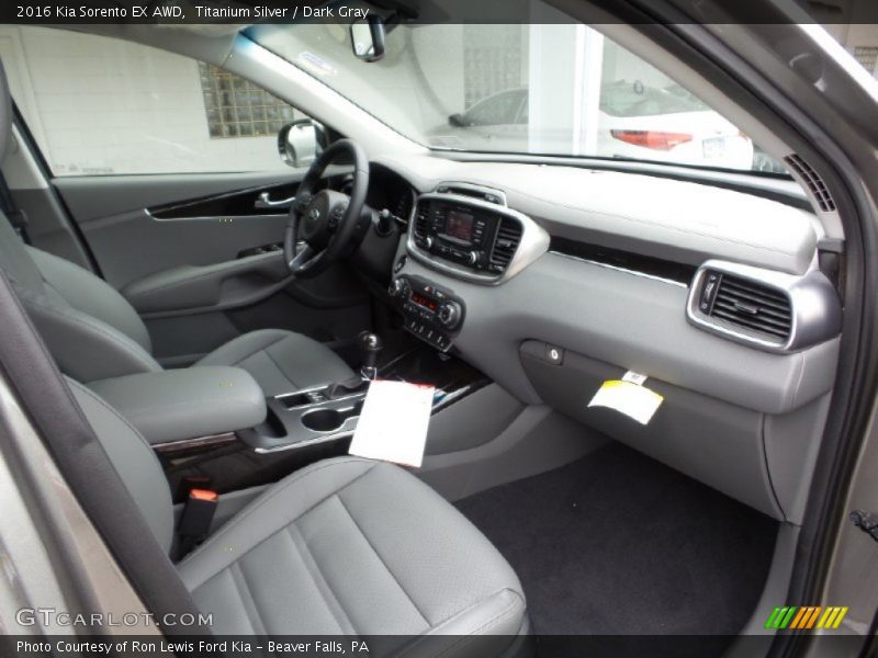 Titanium Silver / Dark Gray 2016 Kia Sorento EX AWD
