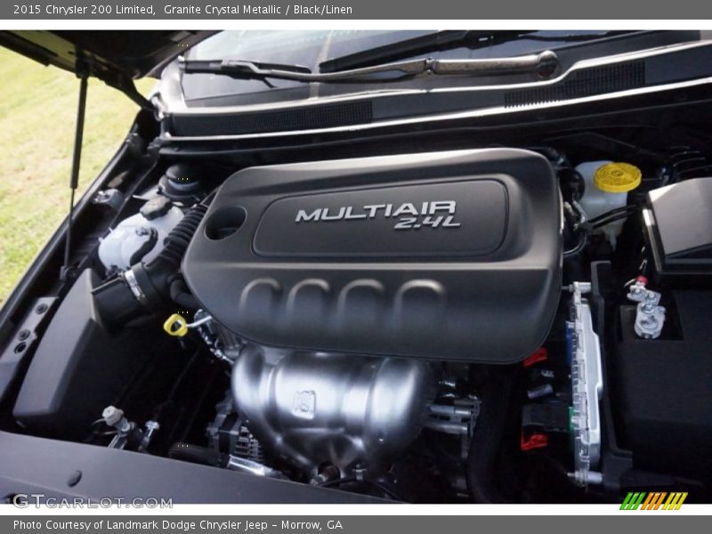Granite Crystal Metallic / Black/Linen 2015 Chrysler 200 Limited