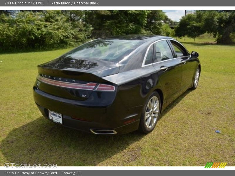 Tuxedo Black / Charcoal Black 2014 Lincoln MKZ FWD