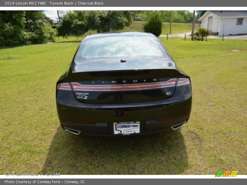 Tuxedo Black / Charcoal Black 2014 Lincoln MKZ FWD