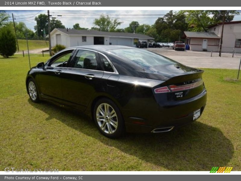Tuxedo Black / Charcoal Black 2014 Lincoln MKZ FWD