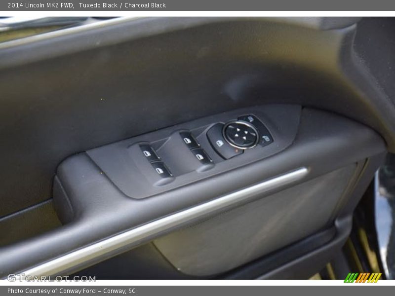Tuxedo Black / Charcoal Black 2014 Lincoln MKZ FWD