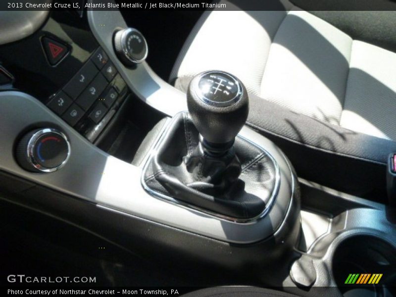Atlantis Blue Metallic / Jet Black/Medium Titanium 2013 Chevrolet Cruze LS