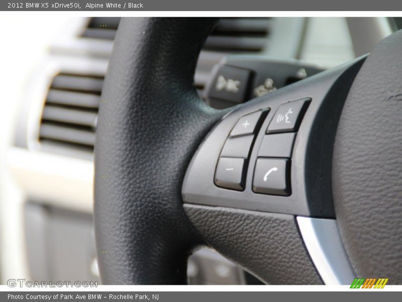 Alpine White / Black 2012 BMW X5 xDrive50i