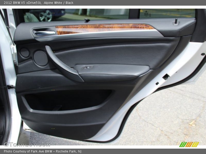 Alpine White / Black 2012 BMW X5 xDrive50i