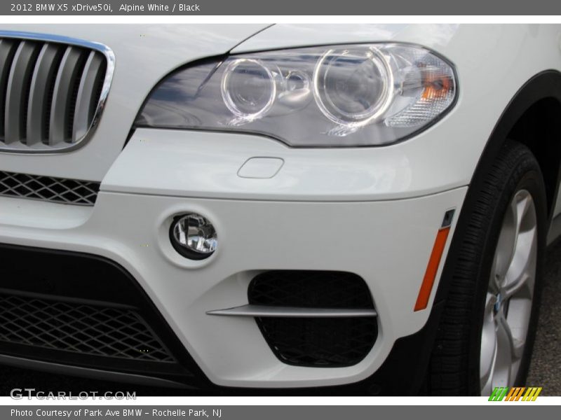 Alpine White / Black 2012 BMW X5 xDrive50i