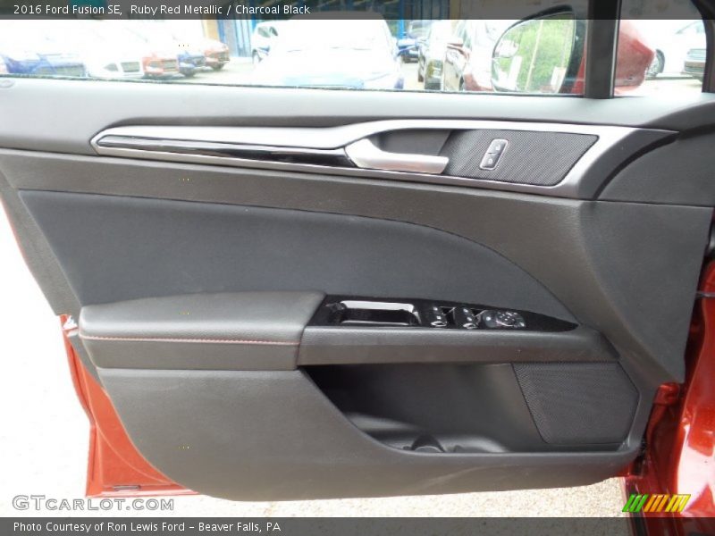 Ruby Red Metallic / Charcoal Black 2016 Ford Fusion SE