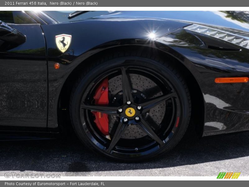 Nero (Black) / Nero (Black) 2011 Ferrari 458 Italia