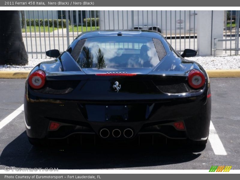 Nero (Black) / Nero (Black) 2011 Ferrari 458 Italia