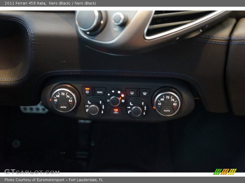 Nero (Black) / Nero (Black) 2011 Ferrari 458 Italia