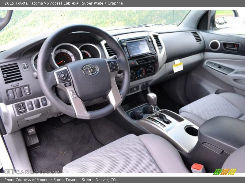Super White / Graphite 2015 Toyota Tacoma V6 Access Cab 4x4