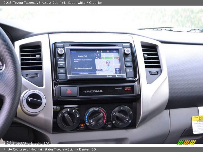 Super White / Graphite 2015 Toyota Tacoma V6 Access Cab 4x4