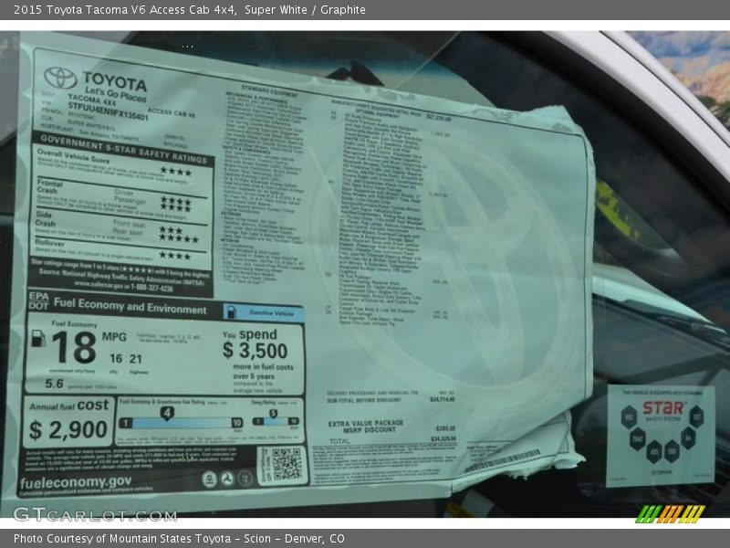 Super White / Graphite 2015 Toyota Tacoma V6 Access Cab 4x4