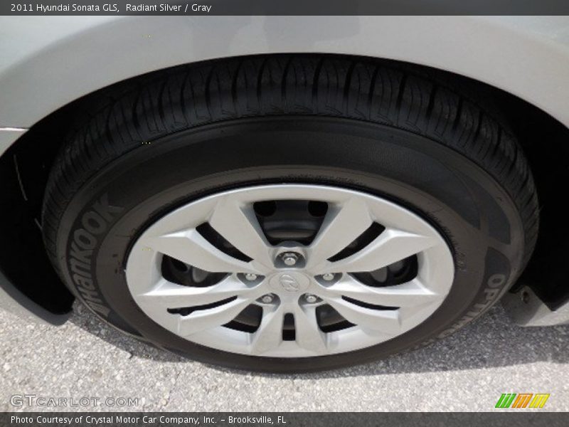 Radiant Silver / Gray 2011 Hyundai Sonata GLS