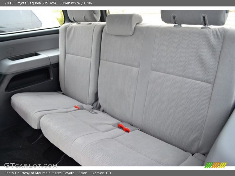 Super White / Gray 2015 Toyota Sequoia SR5 4x4
